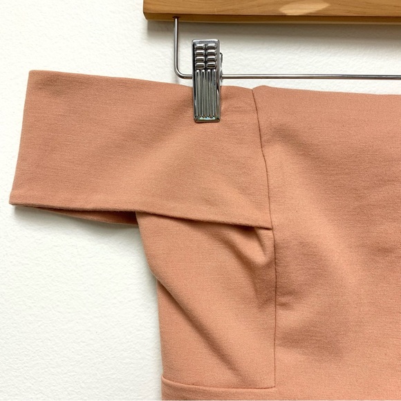 Anthropologie Deletta Off the Shoulder Top Size Small Peachy Rose Ponte‎ Knit - Picture 5 of 11